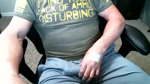 fitguy40 online show from February 2, 2026, 9:13 pm