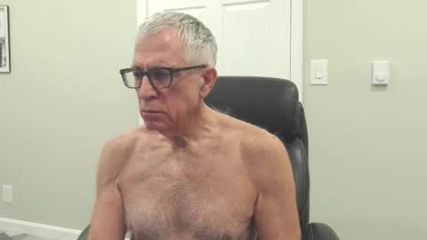 Snapshot of fitman999 chatting on January 17, 2026, 3:00 am Jon online show from January 17, 2026, 3:00 am