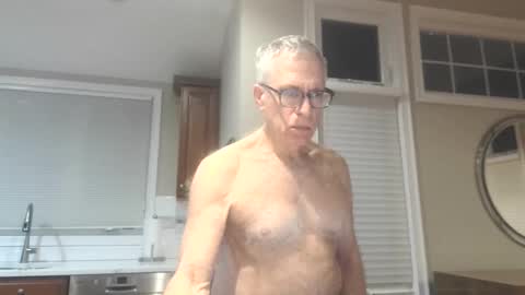 Snapshot of fitman999 chatting on March 4, 2026, 1:33 am Jon online show from March 4, 2026, 1:33 am