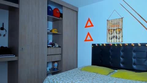 Elias Valencia online show from January 22, 2025, 4:44 pm