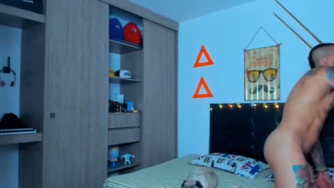 Elias Valencia online show from February 16, 2025, 11:26 pm