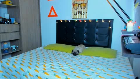 Elias Valencia online show from February 25, 2025, 1:06 pm