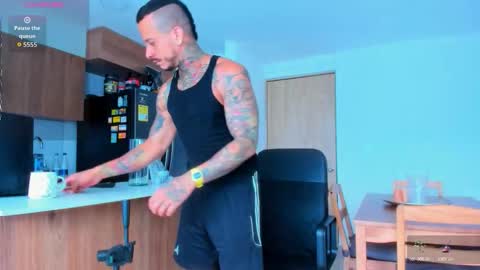 Elias Valencia online show from October 11, 2025, 1:42 pm