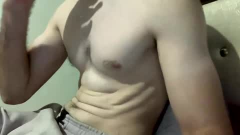 Snapshot of fittbigdick chatting on May 20, 2026, 7:09 pm FittBoy online show from May 20, 2026, 7:09 pm