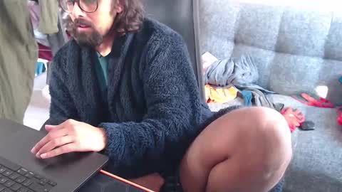 Snapshot of fizz6572 chatting on March 7, 2025, 10:02 am fizz6572 online show from March 7, 2025, 10:02 am