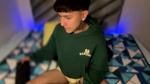 fj_araujo online show from October 20, 2025, 6:19 pm