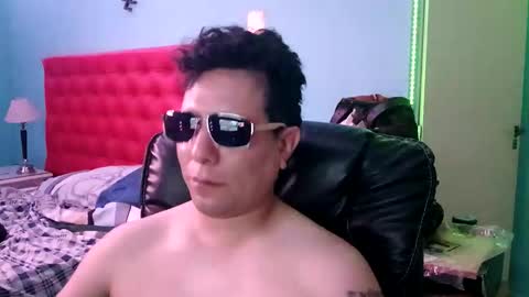 Snapshot of fkbmike chatting on November 16, 2025, 6:30 am fkbmike online show from November 16, 2025, 6:30 am