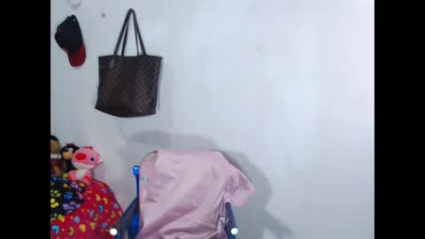 Snapshot of flacats23cm chatting on February 26, 2025, 10:20 pm flats23cm online show from February 26, 2025, 10:20 pm