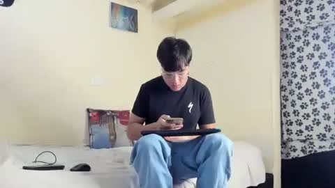 Snapshot of flakofit chatting on November 27, 2025, 12:24 am flakofit online show from November 27, 2025, 12:24 am