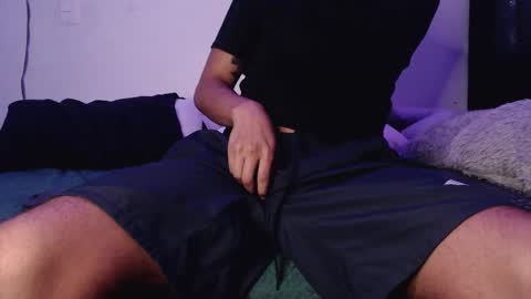 Snapshot of flamebond_room chatting on March 11, 2025, 4:40 pm tteo Sienna online show from March 11, 2025, 4:40 pm