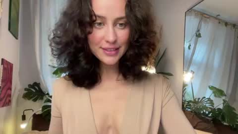 Eva online show from August 1, 2026, 3:22 pm