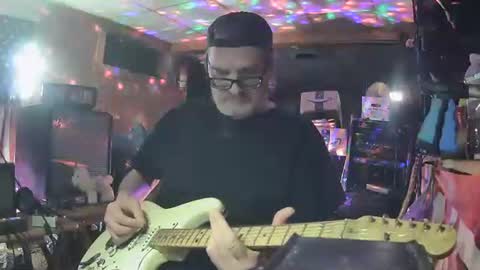 Snapshot of flamingfartguy chatting on September 18, 2025, 3:47 pm flamingfartguy online show from September 18, 2025, 3:47 pm