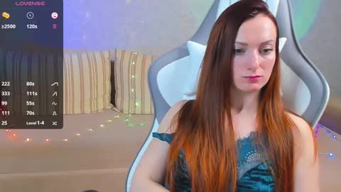 Snapshot of flamystar chatting on February 6, 2025, 3:16 am Yana online show from February 6, 2025, 3:16 am
