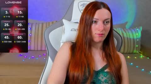 Snapshot of flamystar chatting on October 21, 2025, 1:17 am Yana online show from October 21, 2025, 1:17 am