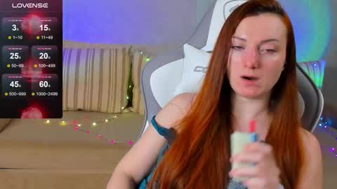 Snapshot of flamystar chatting on October 23, 2025, 12:21 am Yana online show from October 23, 2025, 12:21 am