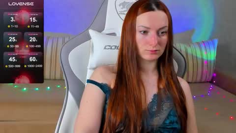 Snapshot of flamystar chatting on October 27, 2025, 12:26 am Yana online show from October 27, 2025, 12:26 am