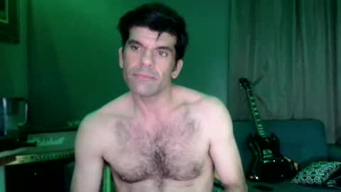 Flannel Dong online show from October 16, 2025, 8:04 am