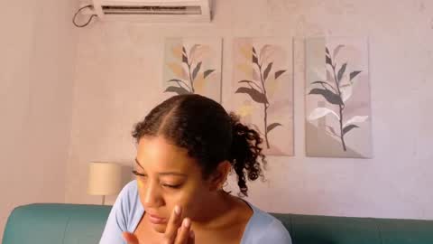 Flavia online show from April 14, 2026, 12:22 pm