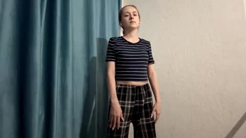 Emma online show from February 25, 2026, 1:26 am