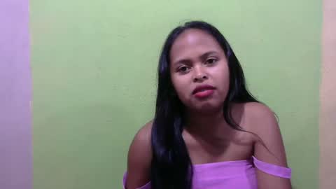 Claire online show from April 23, 2026, 3:52 am