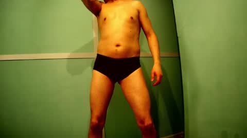 Snapshot of flingmind2 chatting on November 18, 2025, 3:34 am flingmind2 online show from November 18, 2025, 3:34 am