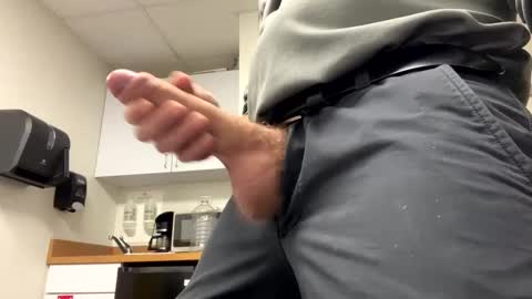 flintstones_rock online show from October 7, 2025, 7:22 pm