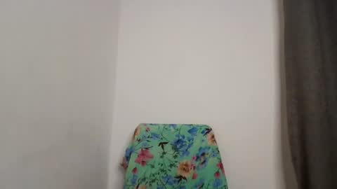Snapshot of flirty_arrya chatting on July 15, 2026, 7:02 am flirty_arrya online show from July 15, 2026, 7:02 am