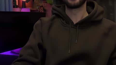 Snapshot of float47 chatting on January 5, 2026, 6:22 pm float47 online show from January 5, 2026, 6:22 pm