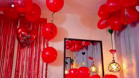 flor_gil online show from February 15, 2026, 3:14 am