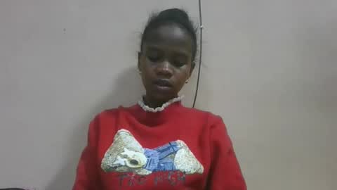 flora48230522373 online show from May 11, 2026, 3:34 am