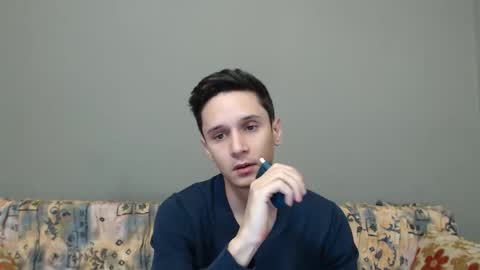 Flore online show from November 25, 2025, 3:28 am