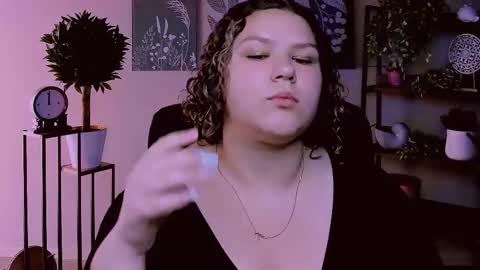 Snapshot of florenceanderson_ chatting on September 10, 2025, 9:09 am florenceanderson_ online show from September 10, 2025, 9:09 am