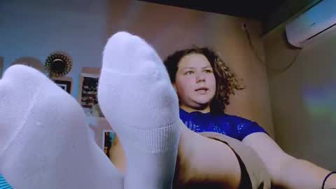 florenceanderson_ online show from October 3, 2025, 9:39 am