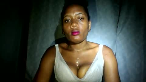 Snapshot of florencia011 chatting on January 22, 2025, 10:37 pm florencia011 online show from January 22, 2025, 10:37 pm