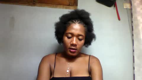Snapshot of florencia011 chatting on February 13, 2025, 12:11 pm florencia011 online show from February 13, 2025, 12:11 pm