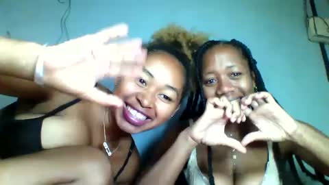 Snapshot of florencia011 chatting on February 17, 2025, 6:53 am florencia011 online show from February 17, 2025, 6:53 am