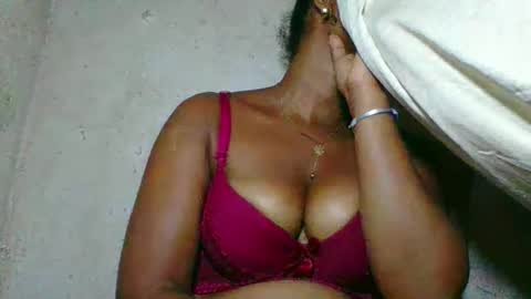 Snapshot of florencia011 chatting on April 21, 2026, 6:20 am florencia011 online show from April 21, 2026, 6:20 am