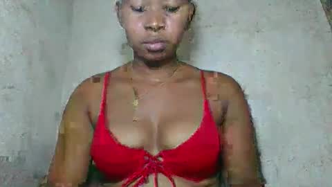 Snapshot of florencia011 chatting on April 22, 2026, 11:12 am florencia011 online show from April 22, 2026, 11:12 am