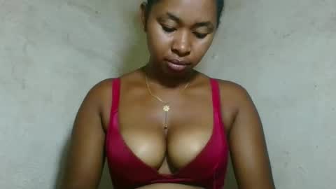 Snapshot of florencia011 chatting on May 3, 2026, 5:24 am florencia011 online show from May 3, 2026, 5:24 am