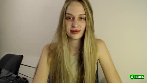 Snapshot of florisalberta chatting on October 19, 2025, 8:53 pm Florisa online show from October 19, 2025, 8:53 pm