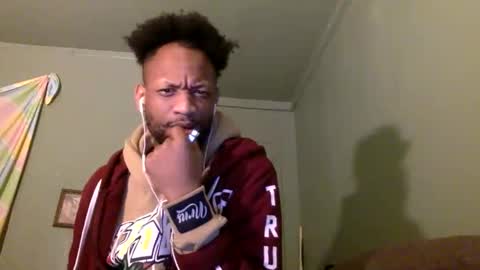 Snapshot of flow237 chatting on December 1, 2025, 4:34 pm Flow237 online show from December 1, 2025, 4:34 pm