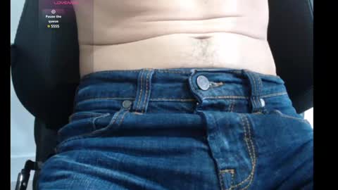 Snapshot of flow69flow chatting on January 30, 2025, 12:37 pm flow69flow online show from January 30, 2025, 12:37 pm