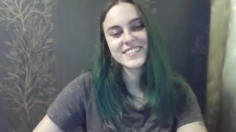 Snapshot of flower_bluee chatting on January 15, 2025, 2:13 pm Ambika 3 online show from January 15, 2025, 2:13 pm