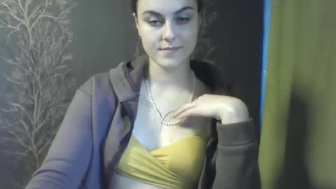 Snapshot of flower_bluee chatting on February 18, 2025, 11:33 am Ambika 3 online show from February 18, 2025, 11:33 am