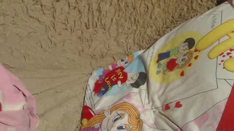 Snapshot of flowercandydoll13 chatting on December 28, 2024, 3:37 am say meow and send tip online show from December 28, 2024, 3:37 am
