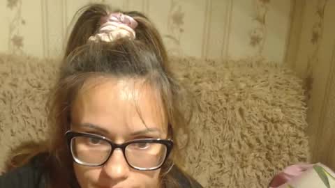 Snapshot of flowercandydoll13 chatting on September 21, 2025, 5:25 pm say meow and send tip online show from September 21, 2025, 5:25 pm