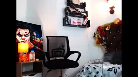 Snapshot of flowers109 chatting on December 6, 2024, 11:47 pm flowers109 online show from December 6, 2024, 11:47 pm