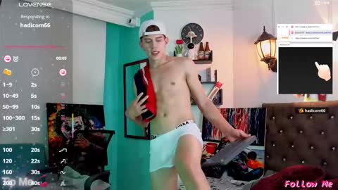 Snapshot of flowers109 chatting on November 11, 2025, 11:16 pm flowers109 online show from November 11, 2025, 11:16 pm