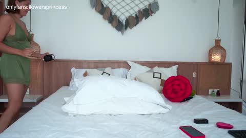 DARYA   online show from February 12, 2026, 6:19 am