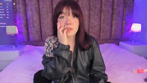  FLUFFY BUBBLE  online show from December 3, 2024, 10:28 am